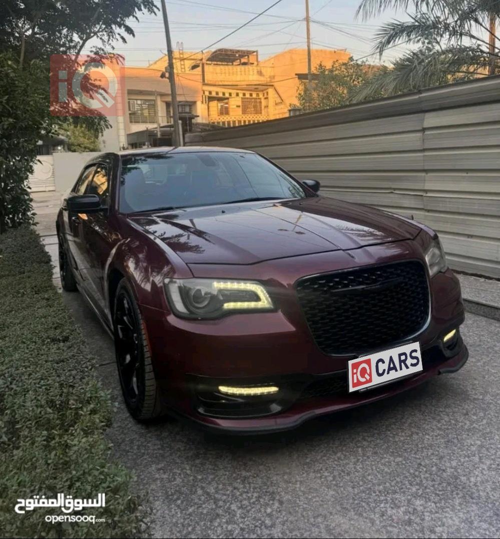 كرايسلر 300